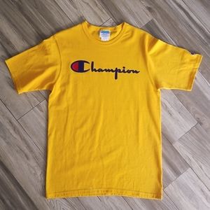 Champion T-Shirt
